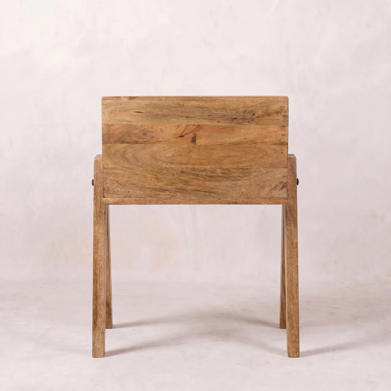 Trestle Magazine Rack
