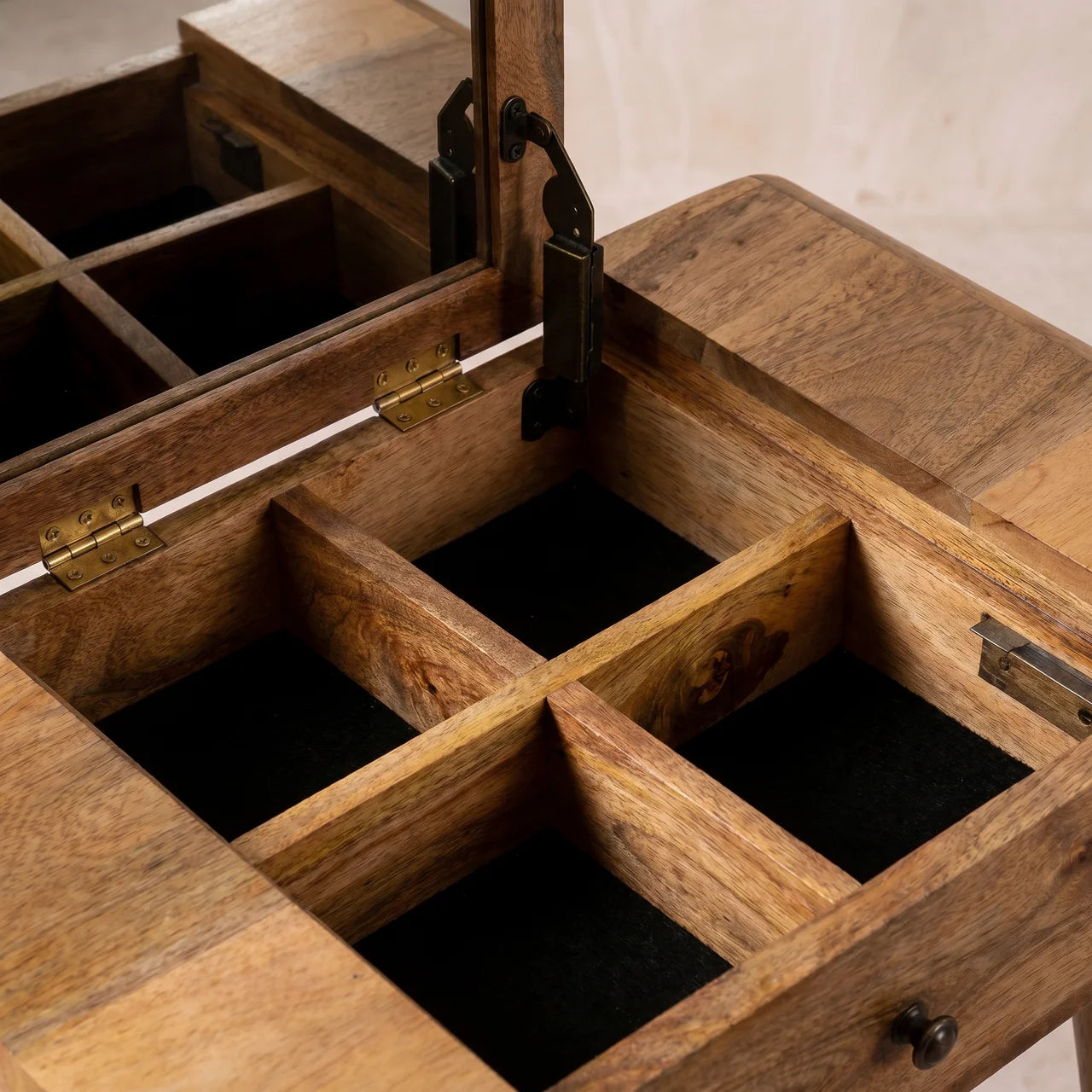 Mini Oak-ish Round Dressing Table